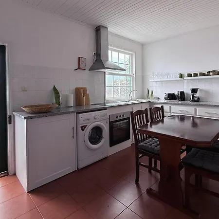 Casa Do Cacto - 2 Bedroom Apartamento Madalena (Azores)